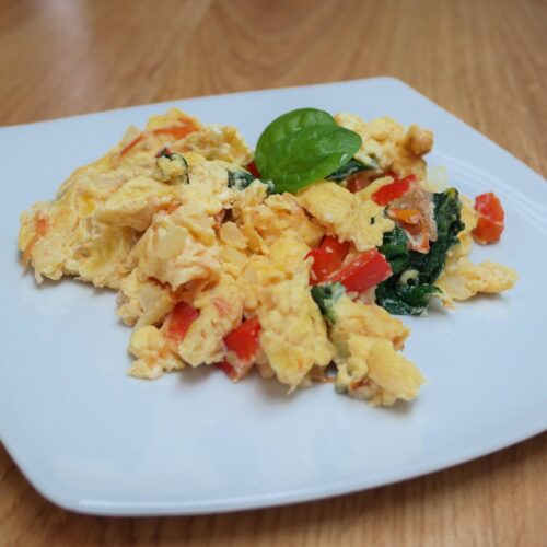 Aussie breakfast egg mess