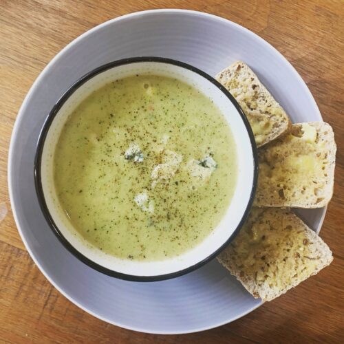 Broccoli-and-stilton-soup