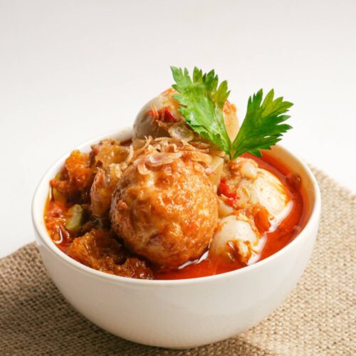 Sambal goreng telur