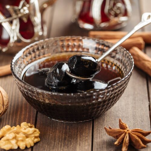 Walnut jam