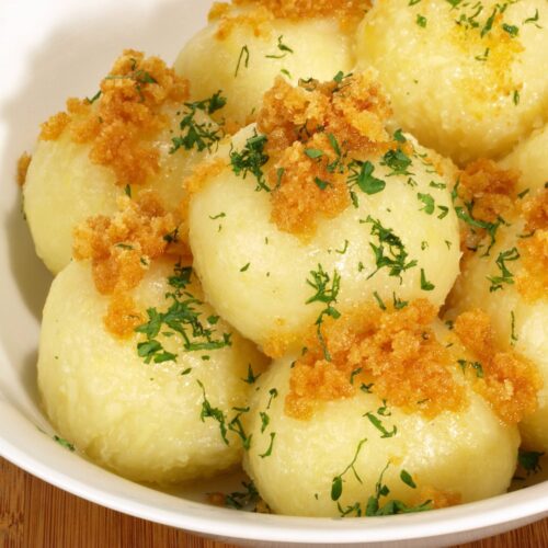 Potato dumplings with breadcrumbs
