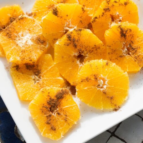 Orange salad with cinnamon